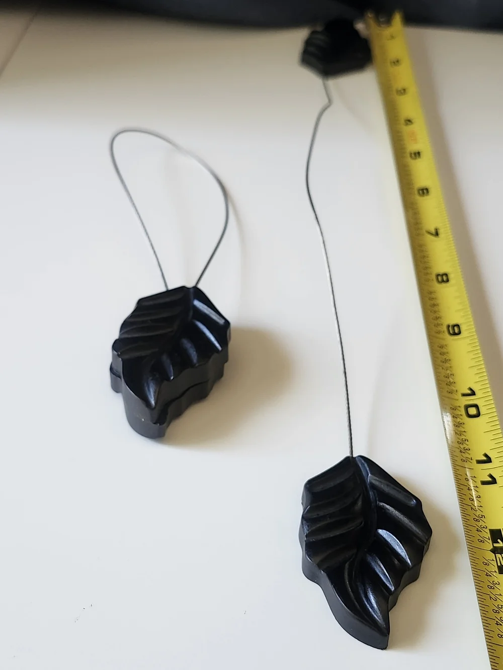 2 Magnetic Leaf Curtain Tiebacks